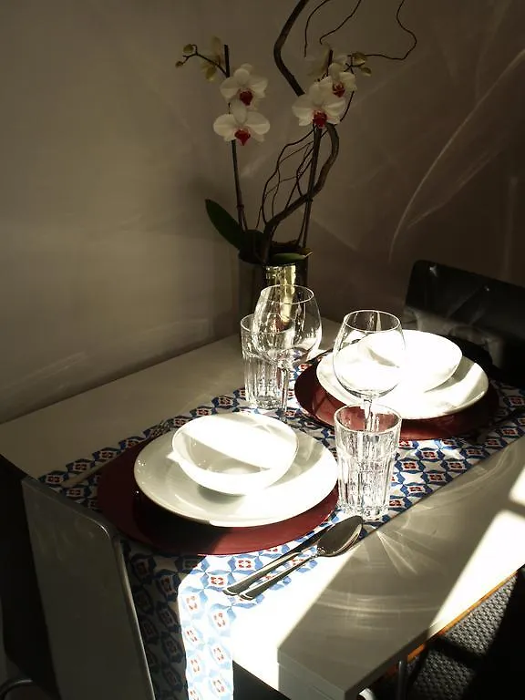 Travel And Tales Principe Real Apartments Lisbon