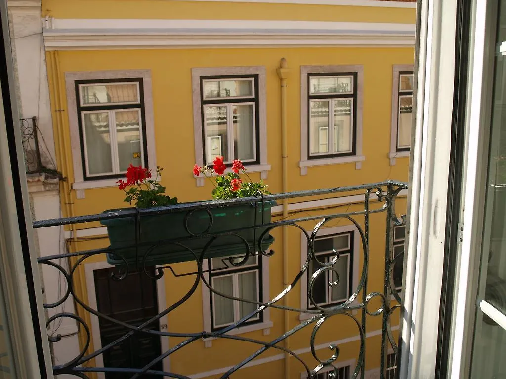 Travel And Tales Principe Real Apartments Lisbon Portugal