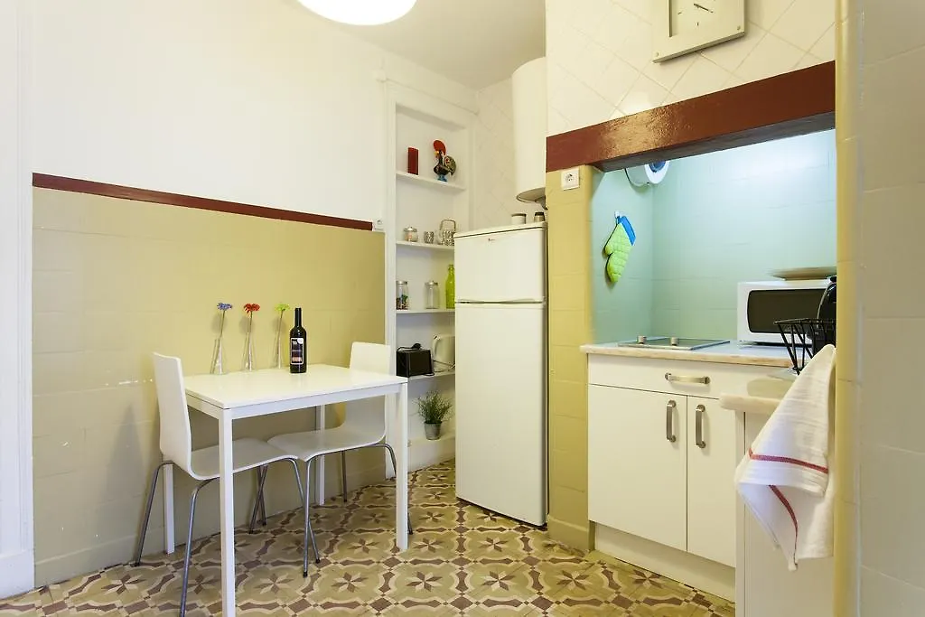 Travel And Tales Principe Real Apartments Lisbon