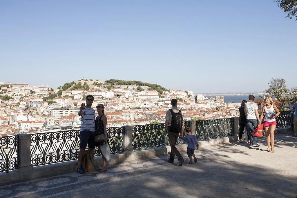 Travel And Tales Principe Real Apartments Lisbon
